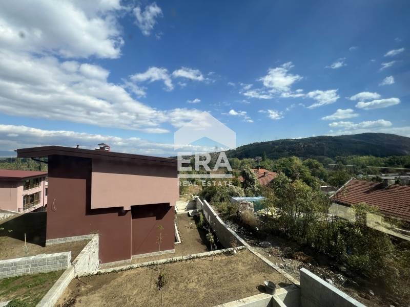 Продава КЪЩА, гр. София, с. Панчарево, снимка 2 - Къщи - 52506591