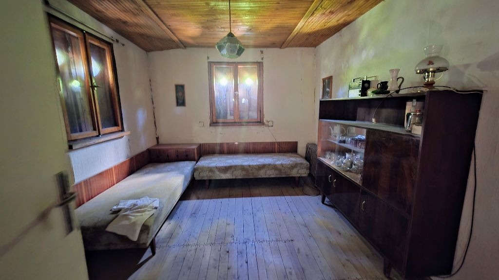 Продава ВИЛА, с. Големо Бучино, област Перник, снимка 4 - Вили - 56151406