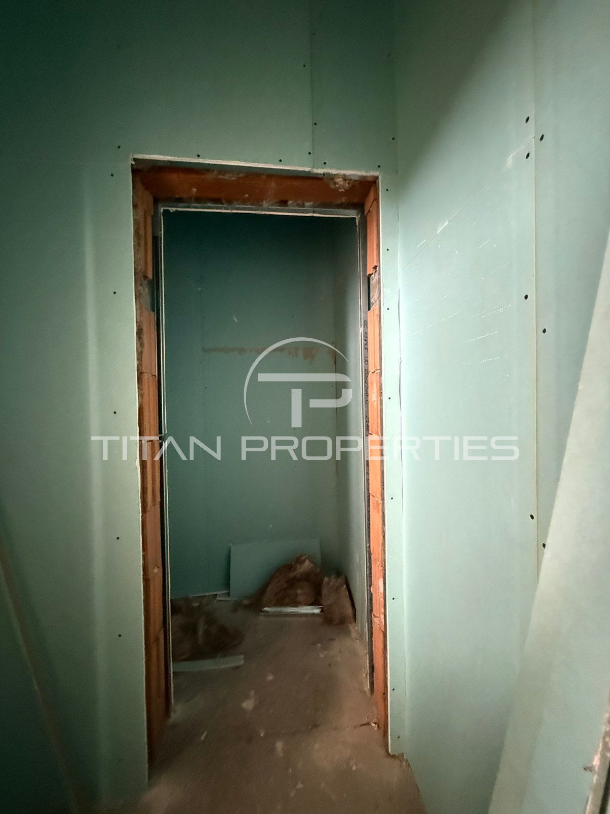 Продава МАГАЗИН, гр. Пловдив, Тракия, снимка 3 - Магазини - 54267652