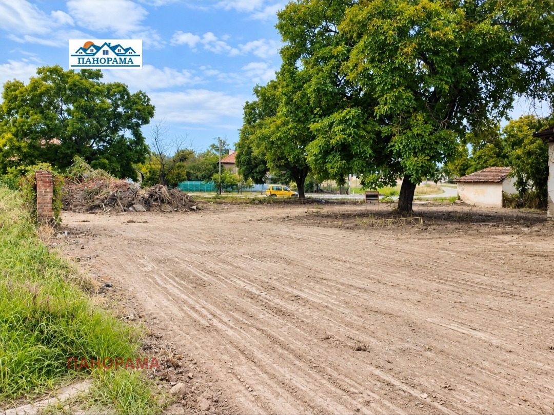 Продава ПАРЦЕЛ, с. Катуница, област Пловдив