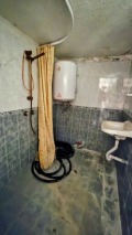 Продава ВИЛА, с. Големо Бучино, област Перник, снимка 8