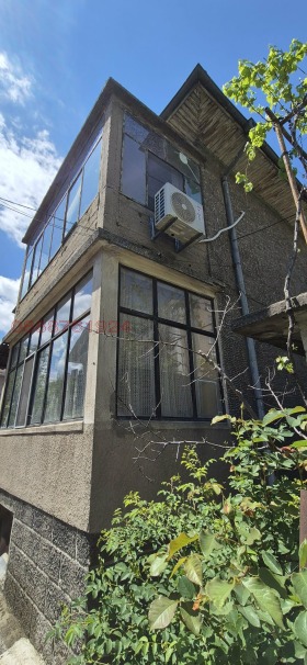 ЕТАЖ ОТ КЪЩА, 80 m2