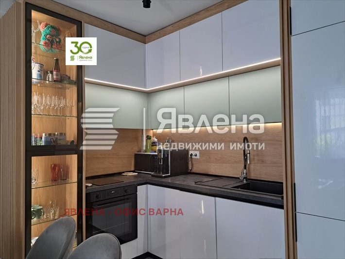 Продава 3-СТАЕН, гр. Варна, Възраждане 1, снимка 2 - Aпартаменти - 47428041