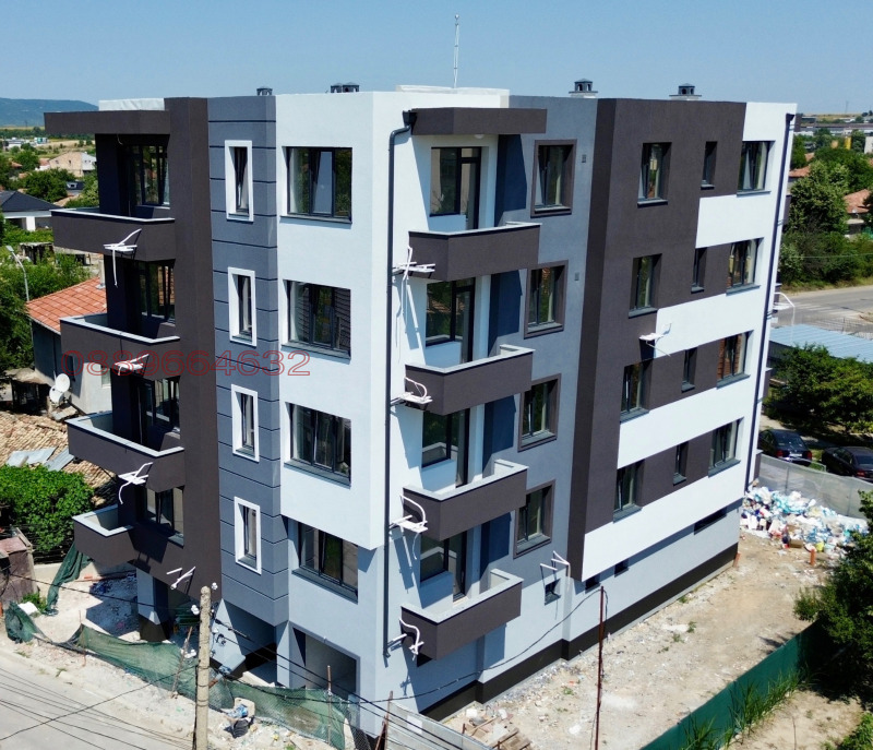 Продава  3-стаен град Търговище , Център , 109 кв.м | 75930207