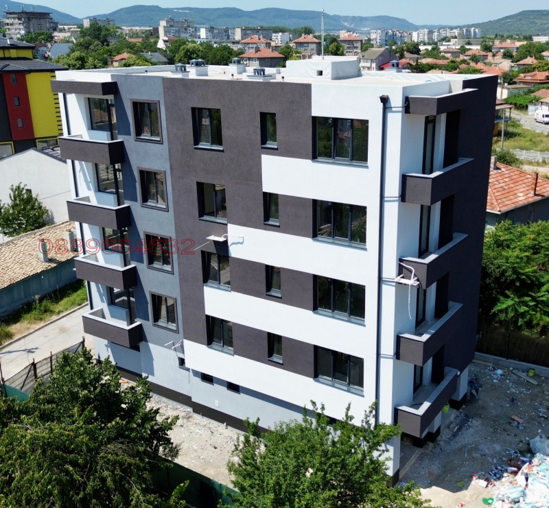 Продава  3-стаен град Търговище , Център , 109 кв.м | 75930207 - изображение [2]