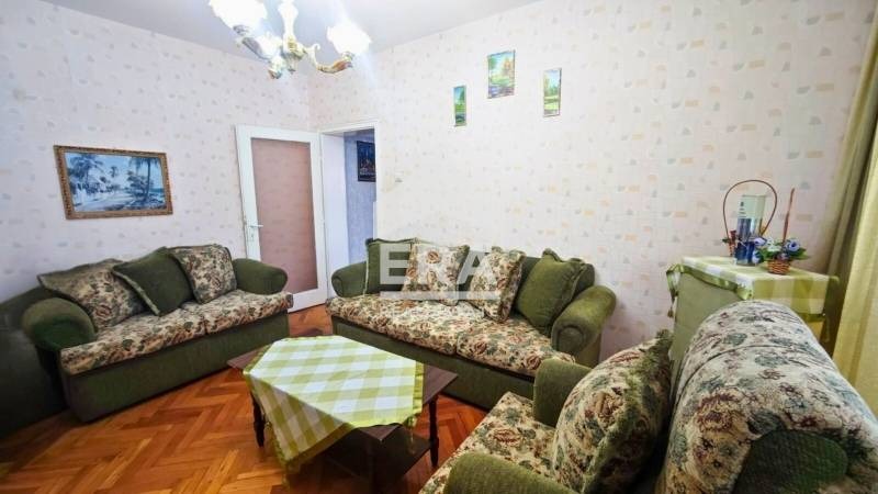 Продава 3-СТАЕН, гр. Търговище, Център, снимка 6 - Апартаменти - 53190610