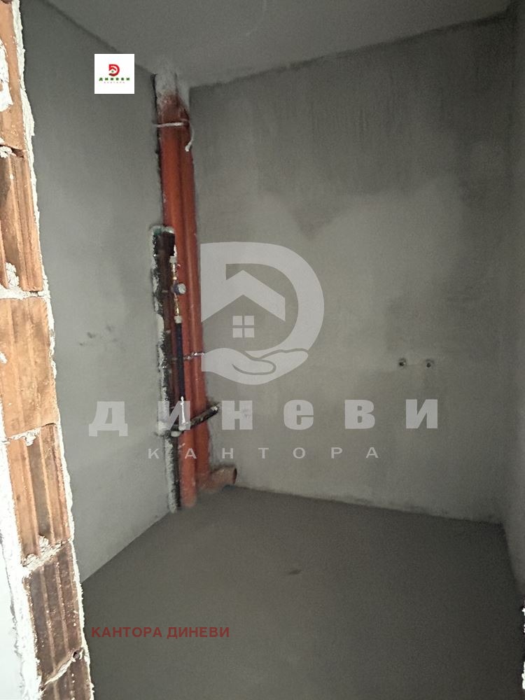 Продава 3-СТАЕН, гр. Пловдив, Остромила, снимка 8 - Апартаменти - 54424337