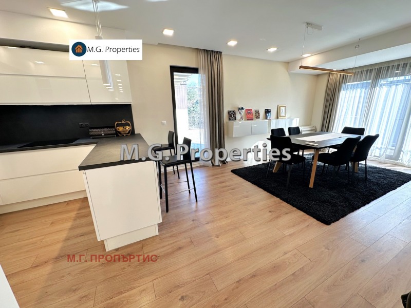 Продава 4-СТАЕН, гр. Варна, Бриз, снимка 3 - Апартаменти - 53134922