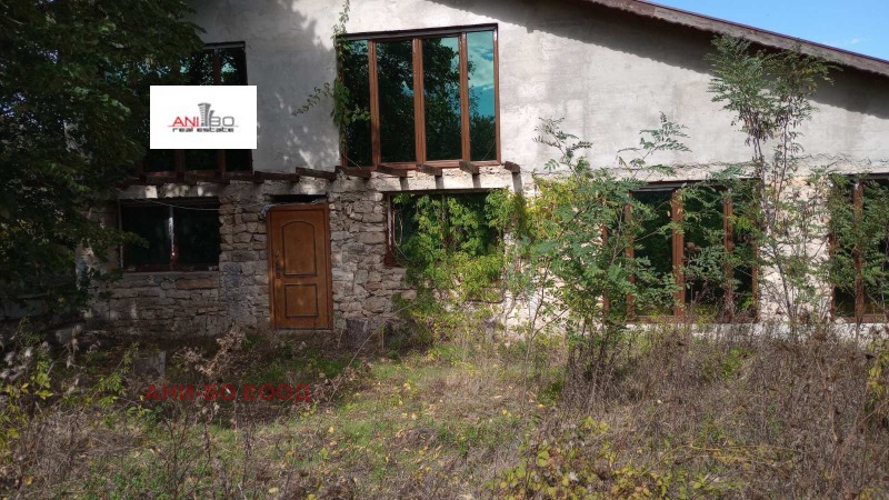 Продава КЪЩА, с. Ботево, област Варна, снимка 6 - Къщи - 40756268