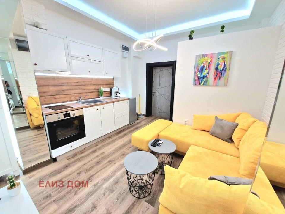 Продава 1-СТАЕН, гр. Варна, Център, снимка 3 - Апартаменти - 54865390