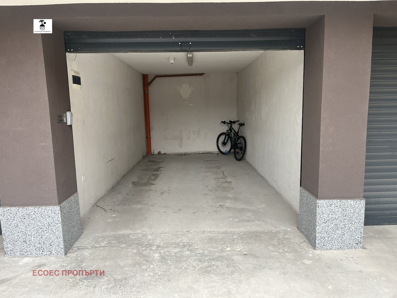 Продава ГАРАЖ, ПАРКОМЯСТО, гр. София, Овча купел, снимка 2 - Гаражи и паркоместа - 53613988