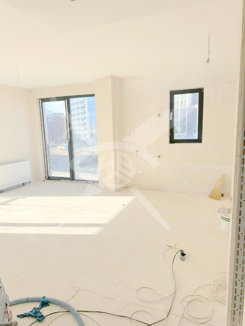 Продава 3-СТАЕН в град София, Хладилника - 110 кв.м / 460 000 € » 899 681.80 лв., ЕКС НВД ООД