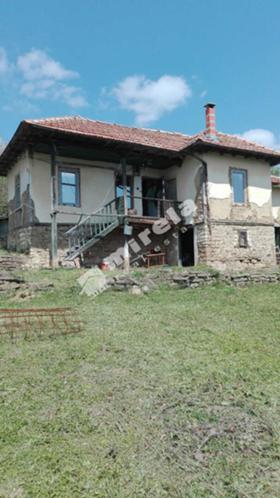 Продажба на имоти в с. Харваловци, област Велико Търново - изображение 2 