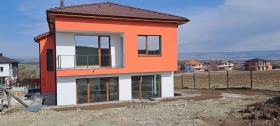 Haus Boschurishte, region Sofia 5