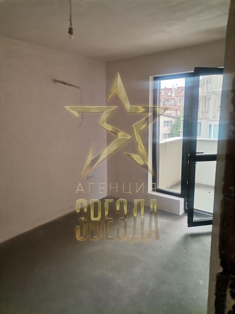 À venda  2 quartos Plovdiv , Maracha , 87 m² | 82863206 - imagem [2]