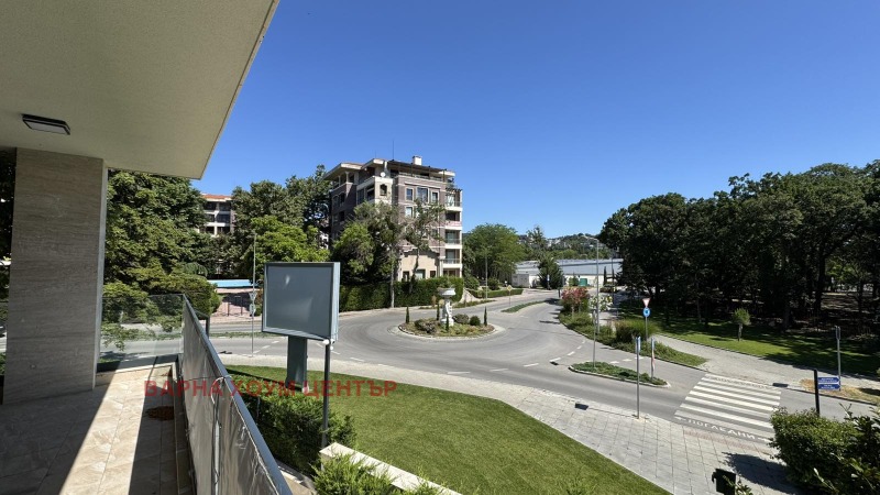 Продава  3-стаен град Варна , к.к. Св.Св. Константин и Елена , 147 кв.м | 51741102 - изображение [15]