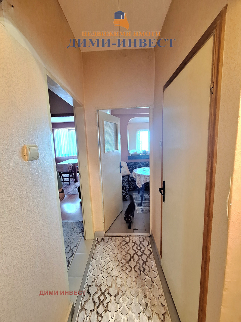 Продава 3-СТАЕН, гр. Добрич, ЖП Гара, снимка 6 - Апартаменти - 53182948