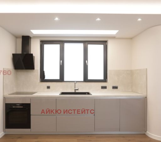 Продава МНОГОСТАЕН, гр. София, Бояна