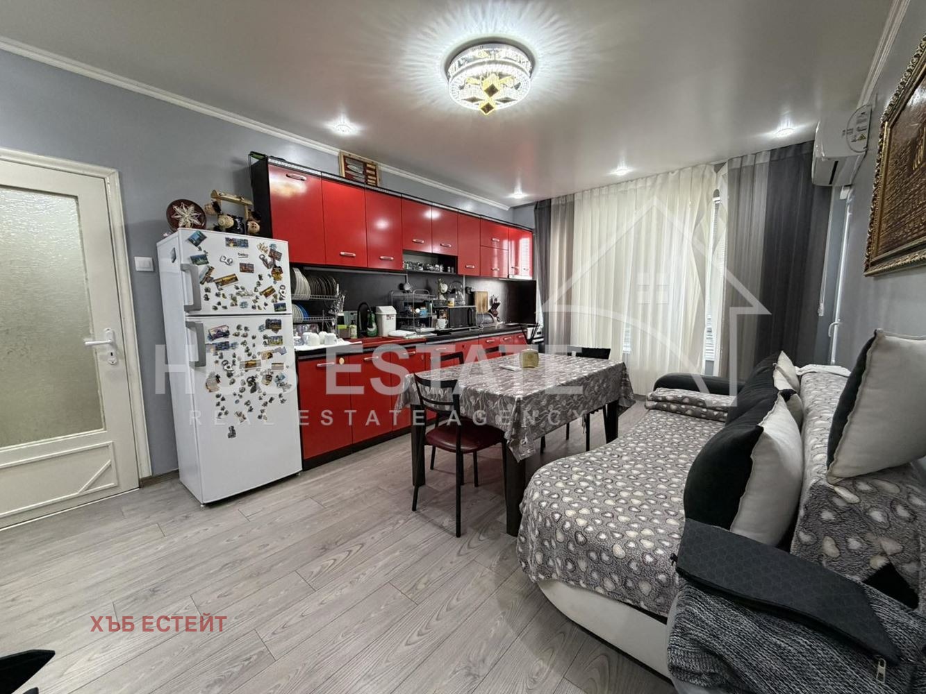 Продава 2-СТАЕН, гр. Добрич, Балик, снимка 2 - Апартаменти - 55392104