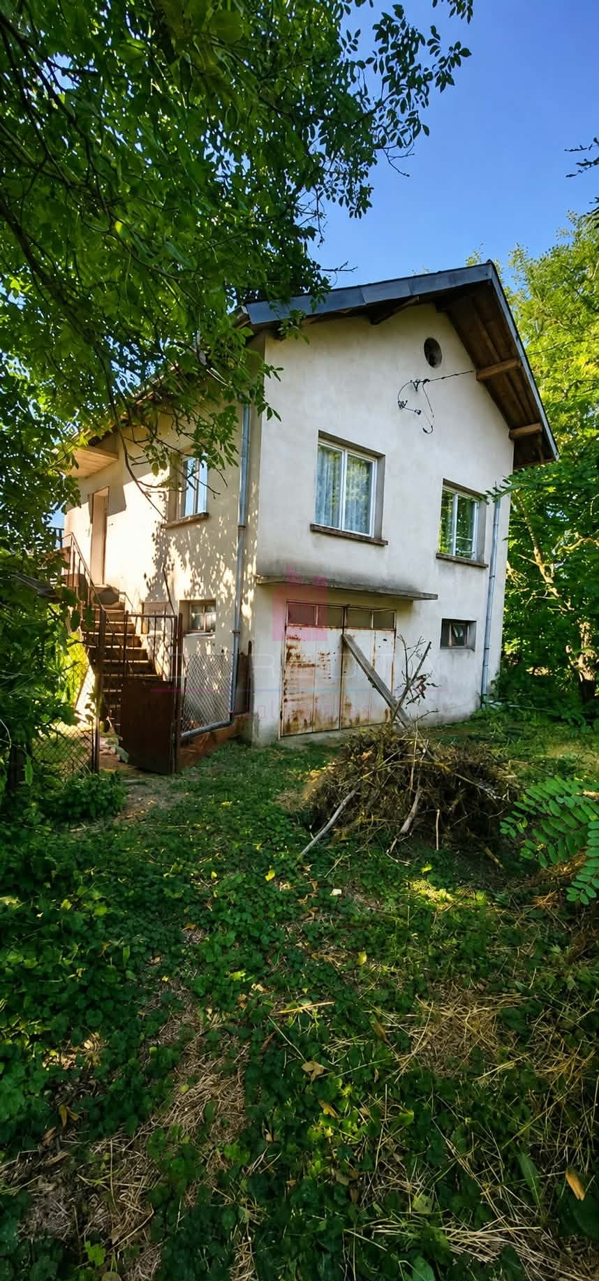 Продава КЪЩА, с. Червена вода, област Русе