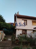 Продава КЪЩА, град Бургас, с. Извор • 155000 € • 40870989 — Holmes.bg