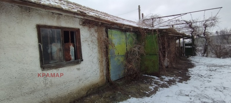 Продава СКЛАД в област Добрич, с. Ловчанци - 83 кв.м / 25 000 € » 48 895.75 лв., КРАМАР