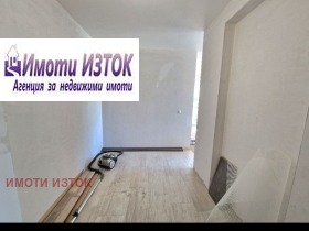 1 makuuhuone Iztok, Pernik 7