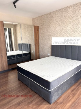 1 chambre Hristo Smirnenski, Plovdiv 4