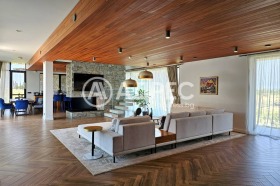 Hus Gara Elin Pelin, region Sofia
