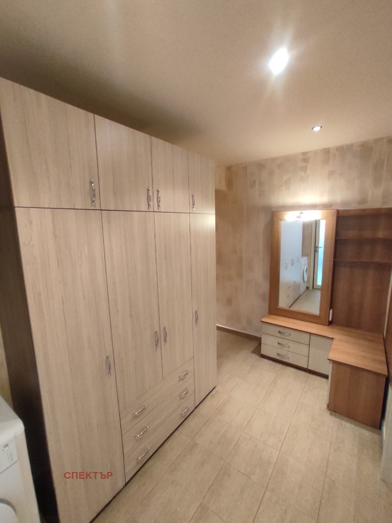 Till salu  1 sovrum Pernik , Iztok , 47 kvm | 10038053 - bild [5]
