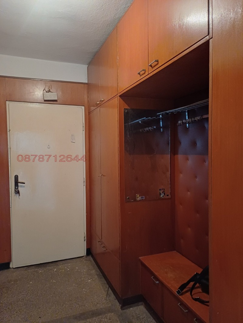 Продава 2-СТАЕН, гр. Разград, Център, снимка 4 - Апартаменти - 52784604