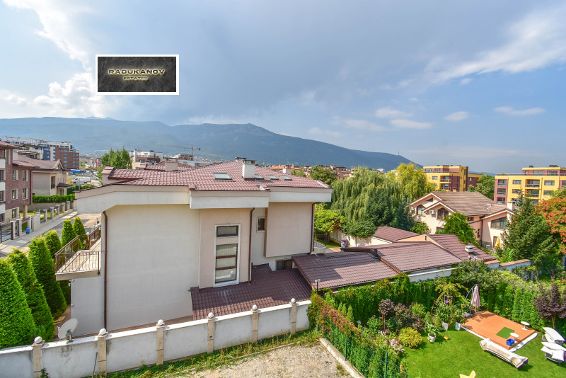 На продаж  3+ кімнати София , Витоша , 168 кв.м | 99577497