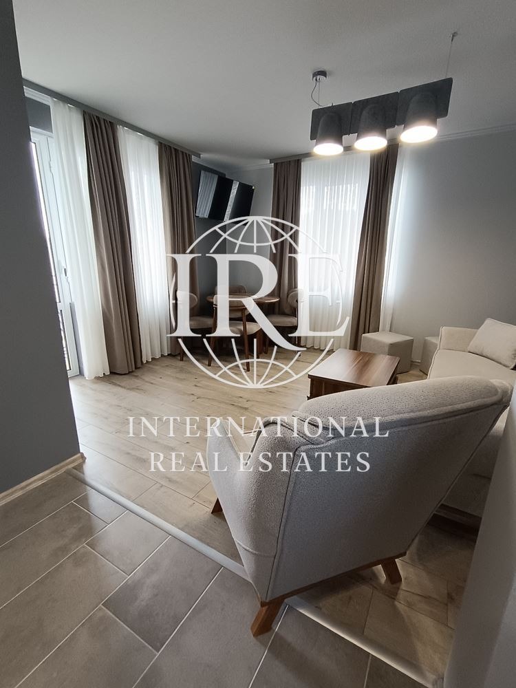 Продава ЕТАЖ ОТ КЪЩА, гр. Варна, Виница, снимка 2 - Етаж от къща - 52985092