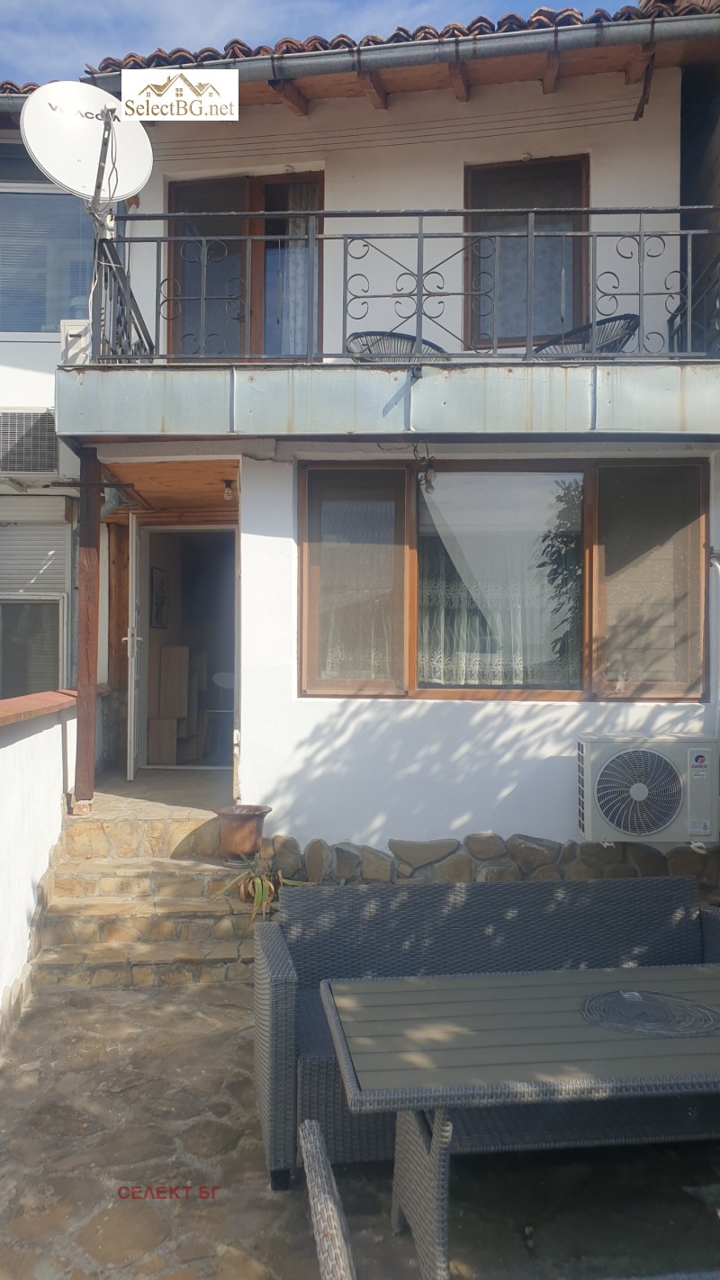 Продава КЪЩА, гр. Велико Търново, Център, снимка 13 - Къщи - 51412833