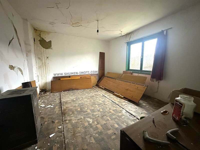 Продава КЪЩА, с. Новосел, област Шумен, снимка 3 - Къщи - 52573016