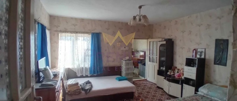 Продава КЪЩА, с. Ломница, област Добрич, снимка 3 - Къщи - 52824968