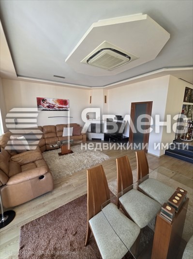 Продава КЪЩА, гр. Варна, м-т Манастирски рид