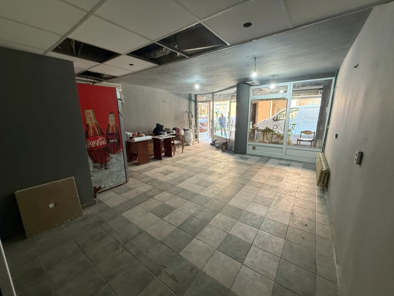 Eladó  Üzlet Sofia , Borovo , 60 négyzetméter | 73693278 - kép [8]