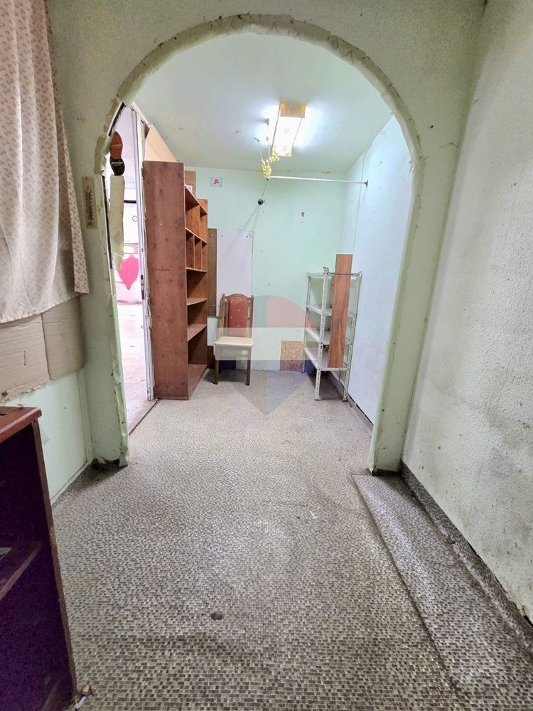 Продава МАГАЗИН, гр. Варна, Център, снимка 6 - Магазини - 54662666