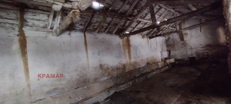 Продава СКЛАД, с. Ловчанци, област Добрич, снимка 7 - Складове - 52716155