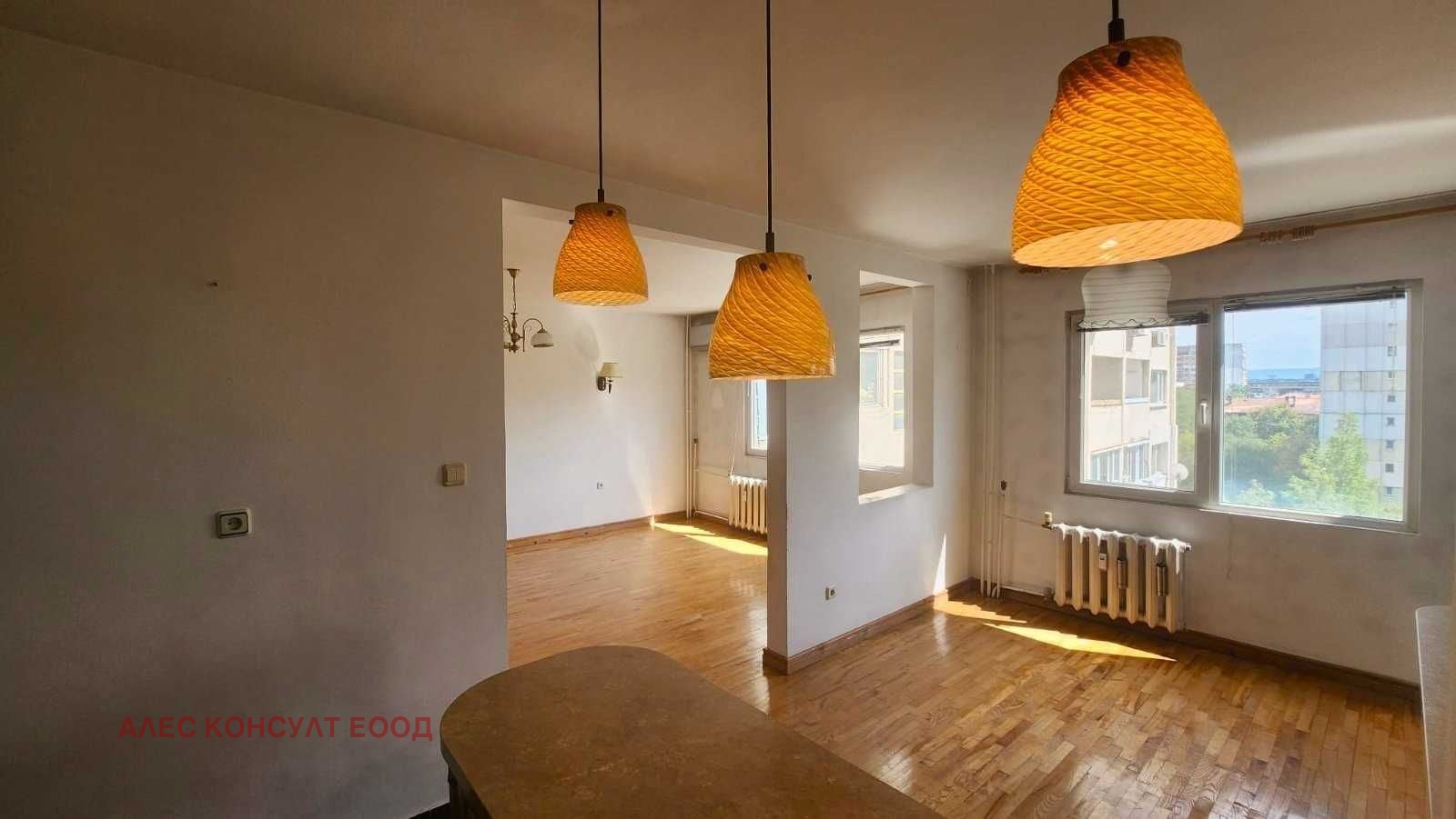 Продава 3-СТАЕН, гр. София, Лагера, снимка 2 - Апартаменти - 56017900