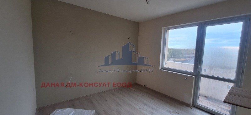 Продава 3-СТАЕН, гр. Шумен, Пазара, снимка 8 - Апартаменти - 52200023