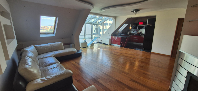 À venda  Mais de 3 quartos Sofia , Manastirski livadi , 220 m² | 96311555 - imagem [3]