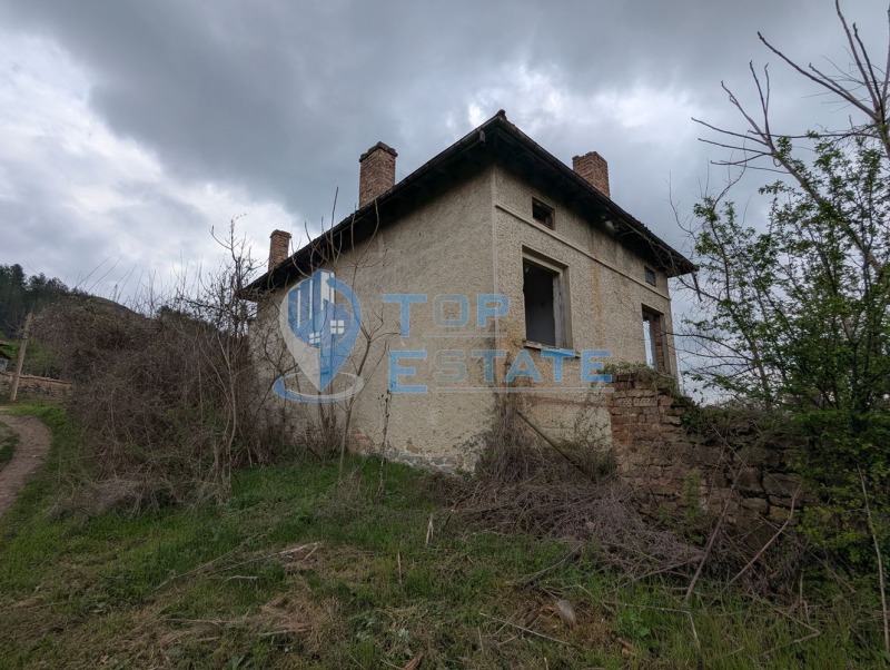 Продава КЪЩА, с. Михалци, област Велико Търново