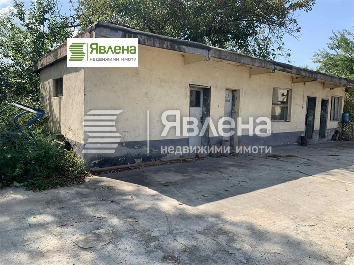 Продава  Пром. помещение град Пазарджик , Идеален център , 30780 кв.м | 45805317 - изображение [2]