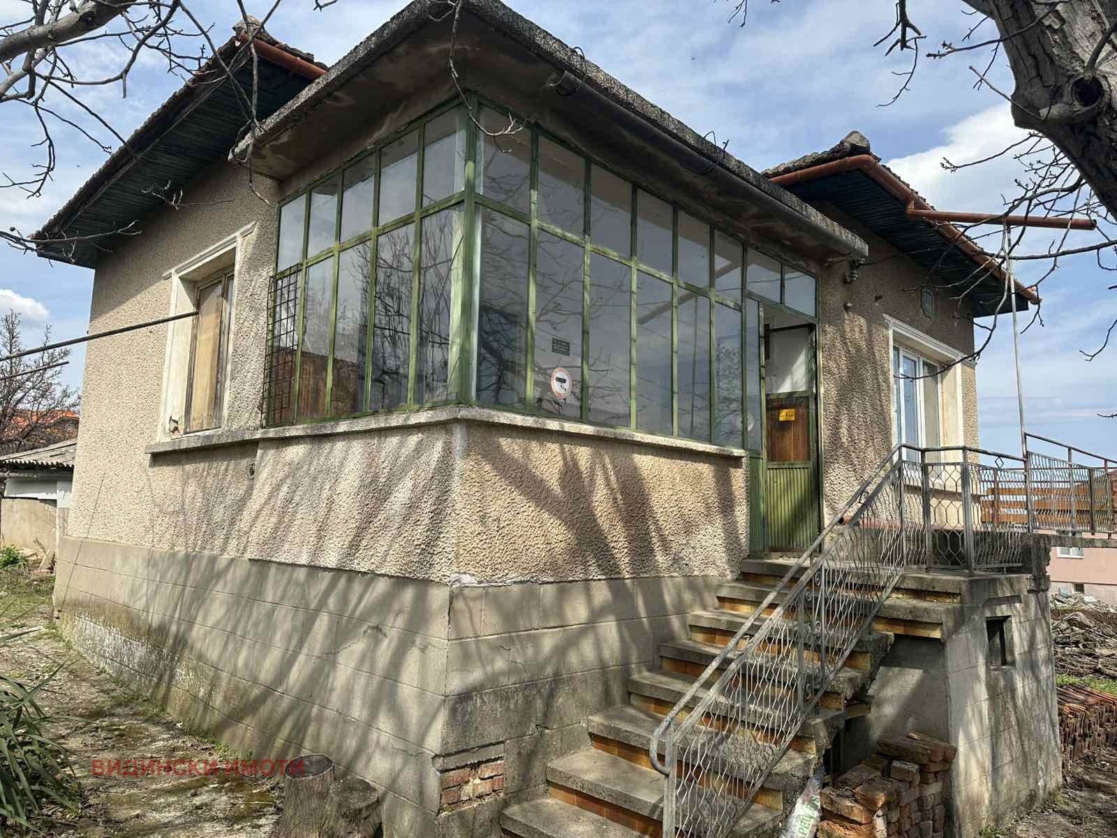 Продава КЪЩА, с. Бела Рада, област Видин