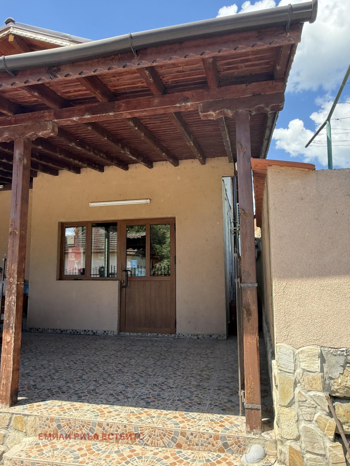 Продава КЪЩА, с. Зверино, област Враца, снимка 2 - Къщи - 54730059