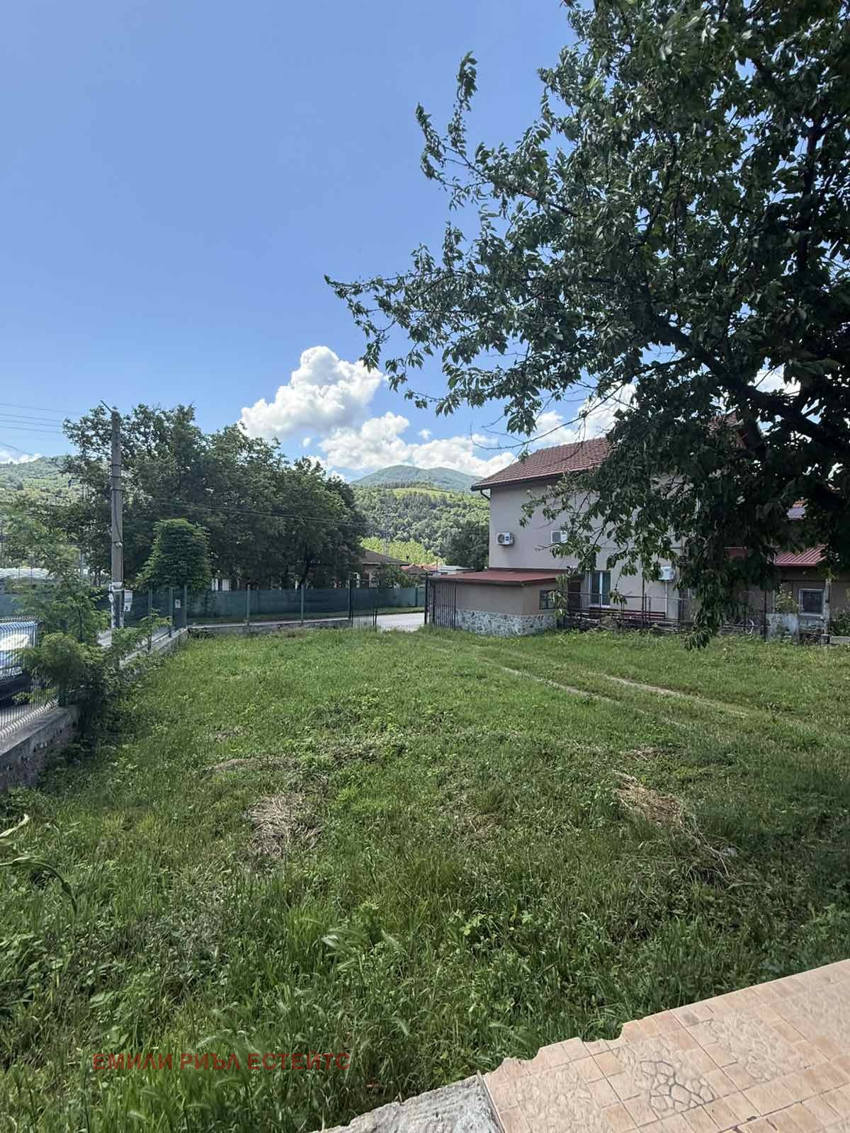 Продава КЪЩА, с. Зверино, област Враца, снимка 3 - Къщи - 54730059