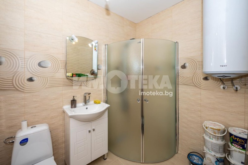 Na sprzedaż  1 sypialnia Plowdiw , Komatewo , 67 mkw | 23599895 - obraz [3]