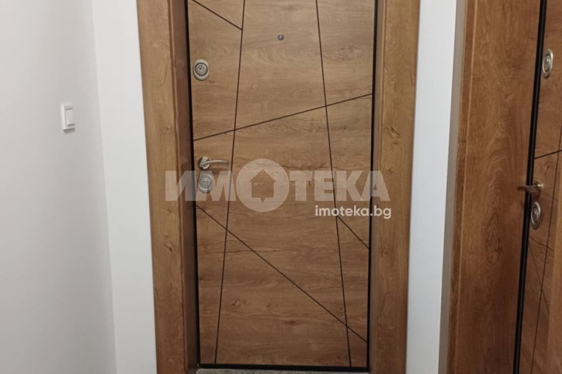Na sprzedaż  1 sypialnia Plowdiw , Komatewo , 67 mkw | 23599895 - obraz [5]